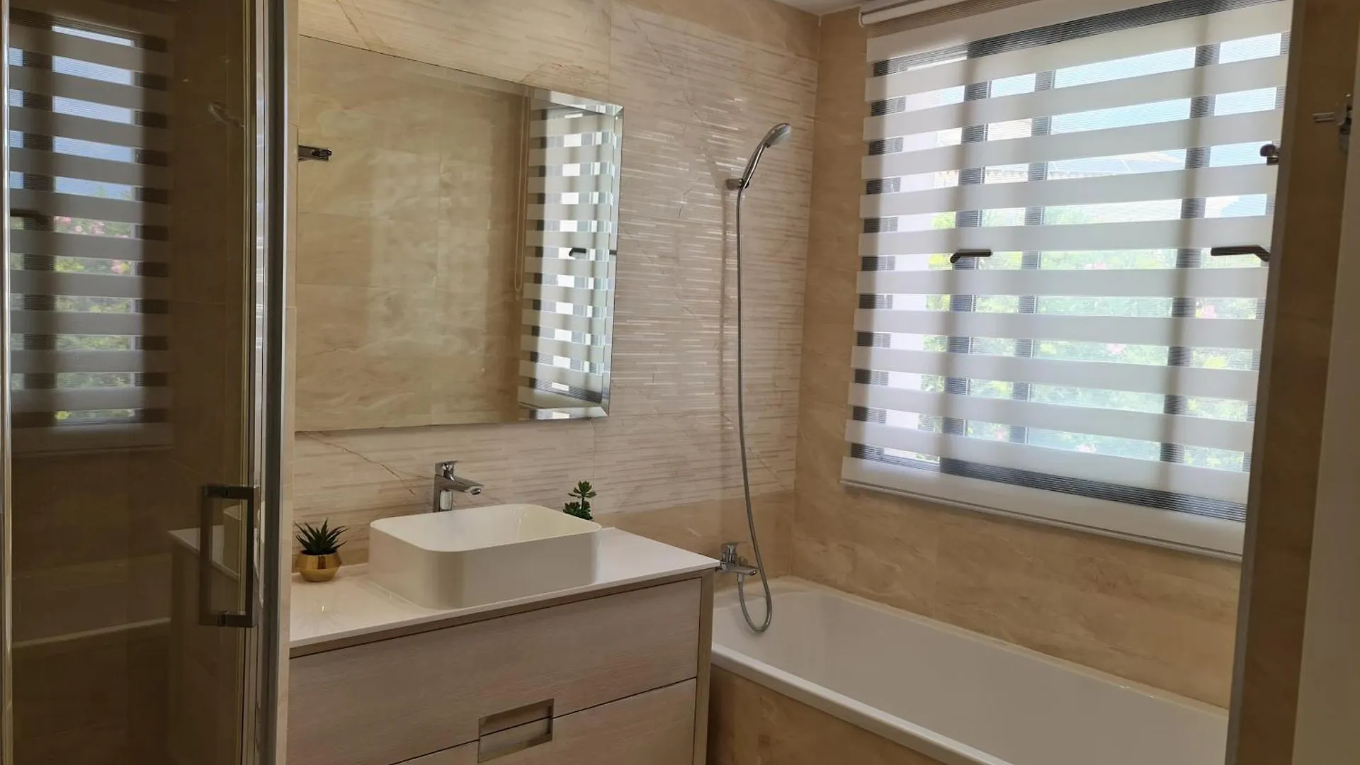 Villa Valeriya Vista Del Mar Marbella