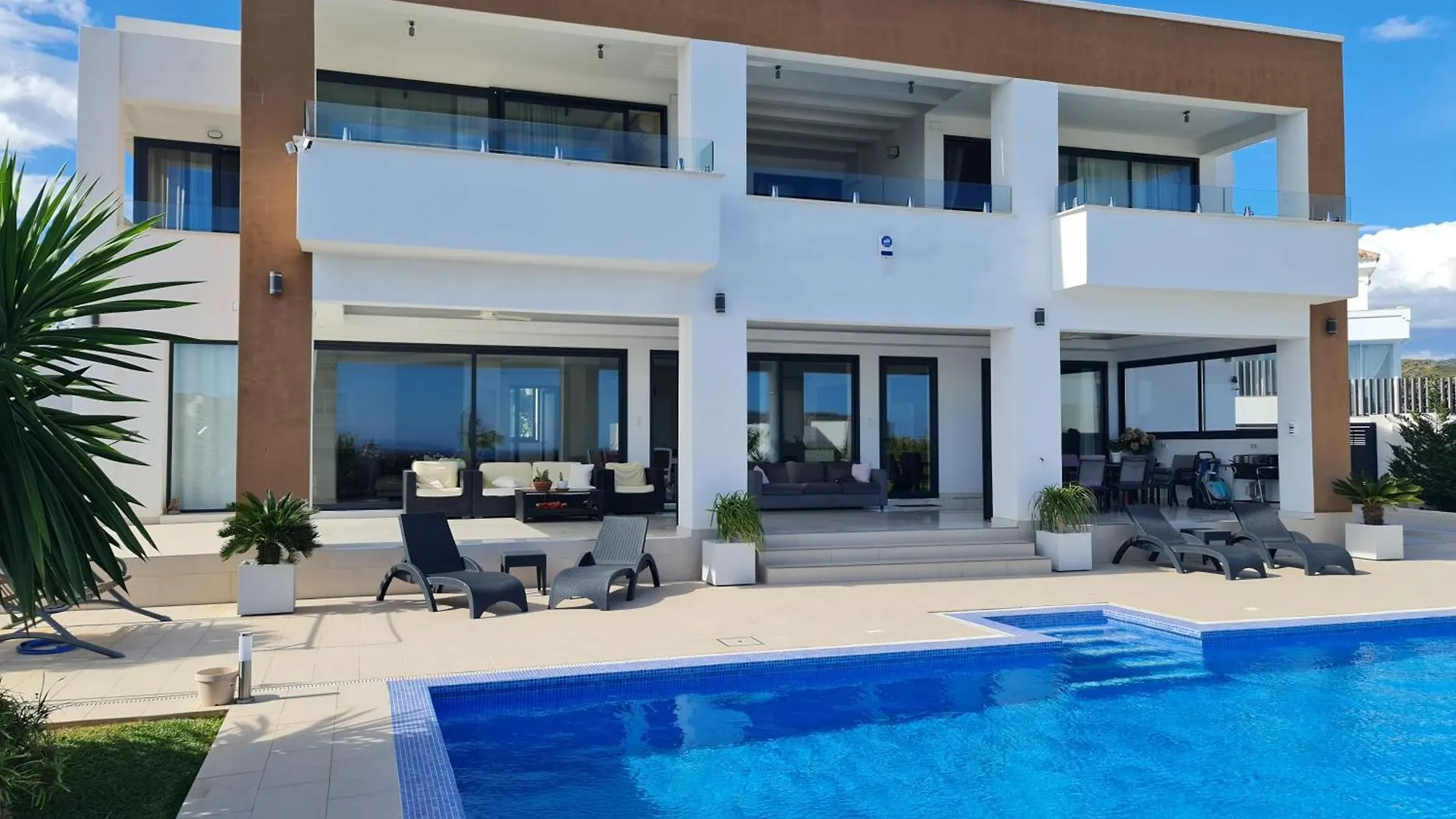 Villa Valeriya Vista Del Mar Marbella
